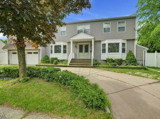 250 W Midland Ave, Paramus, NJ 07652