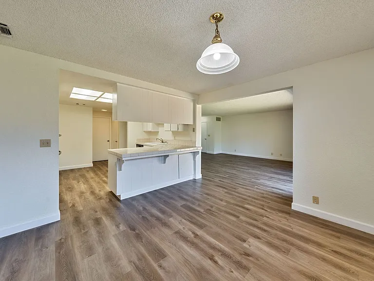 1171 Meadow Gate Dr — Photo 13