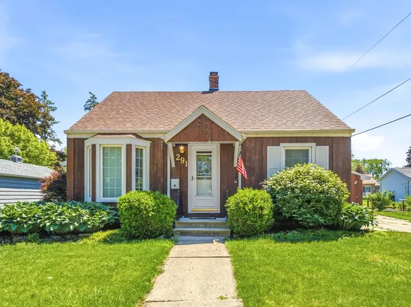 291 Vincent St, Fond Du Lac, WI 54935