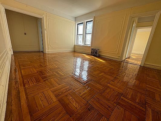 2nd image of 545 W 113th St #6