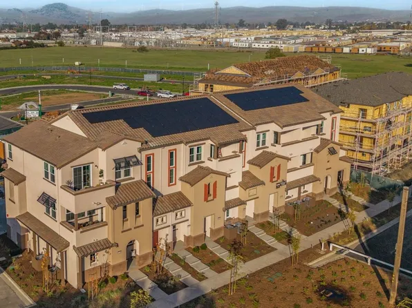 Residence 2 Plan, Alicante at Arroyo Crossings