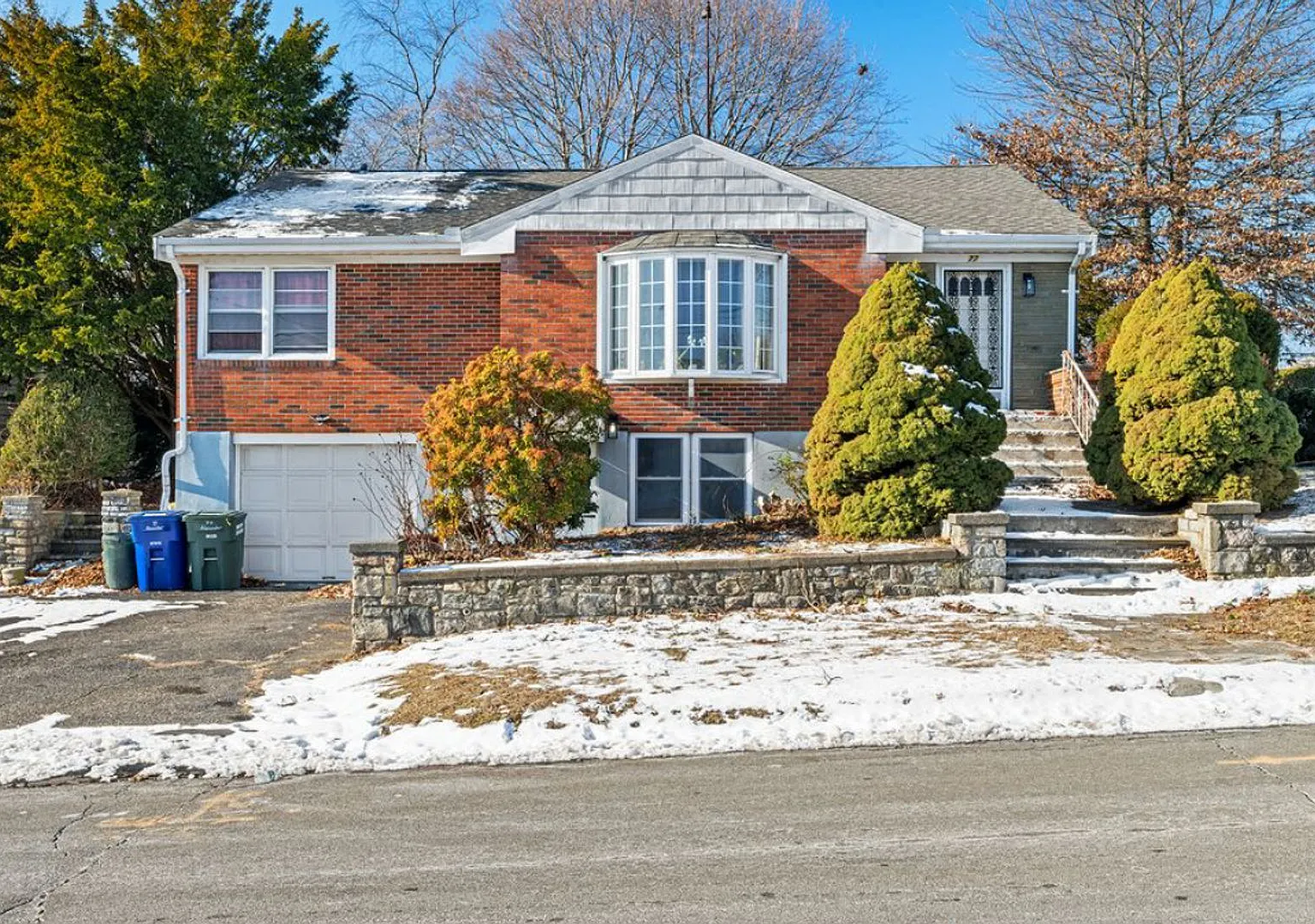 77 Alexander Avenue — Photo 1