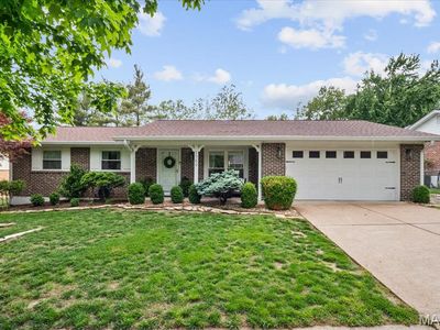 1759 Heffington Dr, Chesterfield, MO, 63017