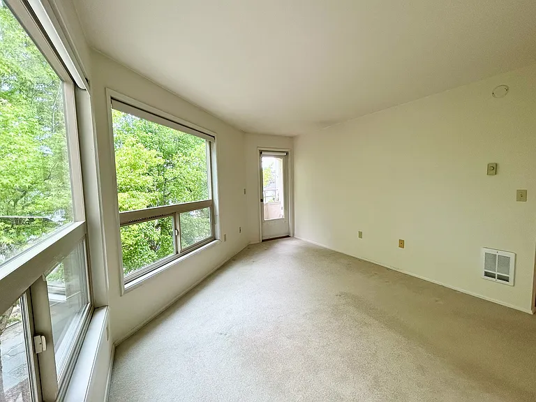1520 15th Ave E #36 — Photo 14
