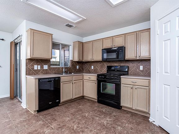 5th image of 18526 Inwood Elm Cir
