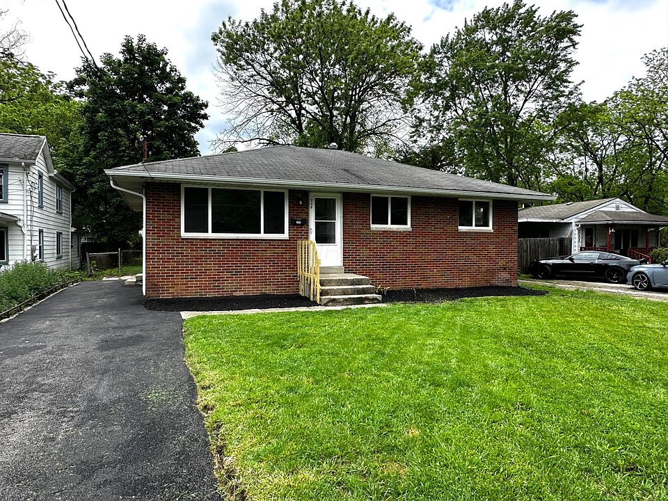 1st image of 239 Maplewood Ave