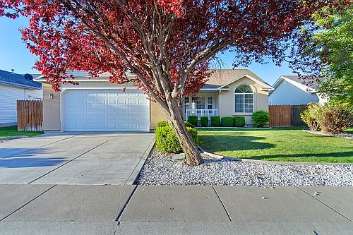 2530 Paintbrush Dr Photo 1