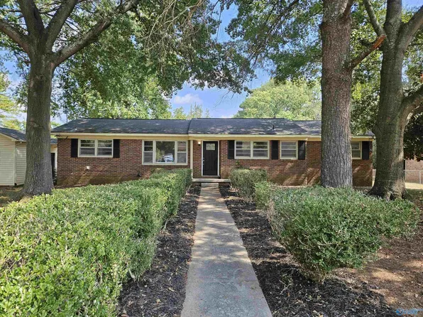 2017 Laverne Dr NW, Huntsville, AL 35810
