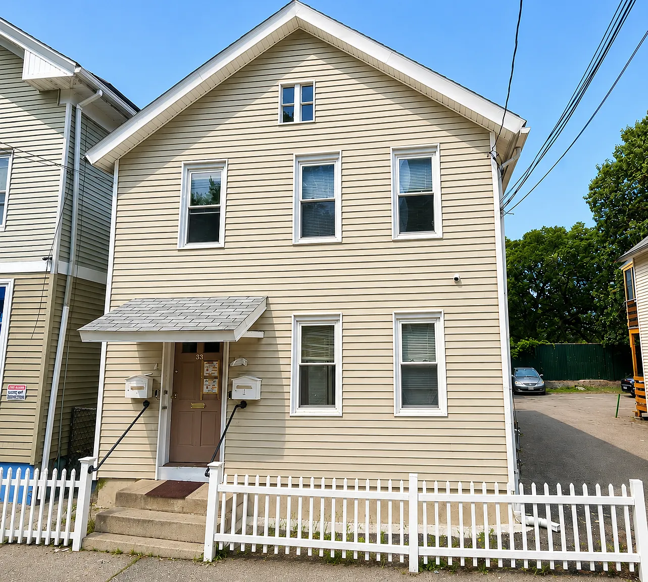 2 bed, 800 sqft, $2,100 — Photo 1