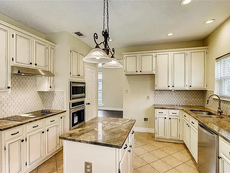 2971 Seguin Trl — Photo 9