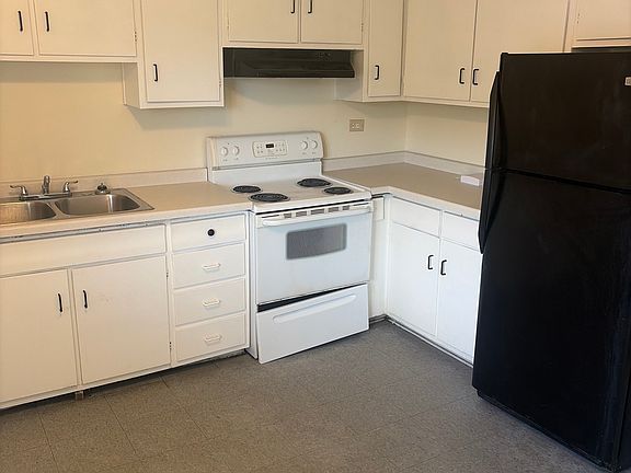 4th image of 2125 N Elmwood Ave APT 5C