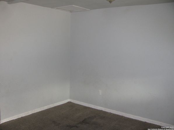 san-antonio-texas-169079185 picture