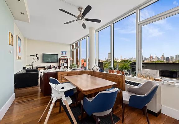 4th image of 30 Bayard St APT 7A