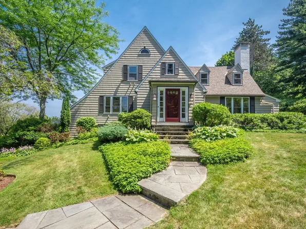 9 Hilliard Rd, Lincoln, MA 01773