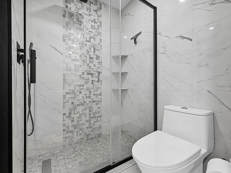 6279 Bay Club Dr #3 — Photo 9