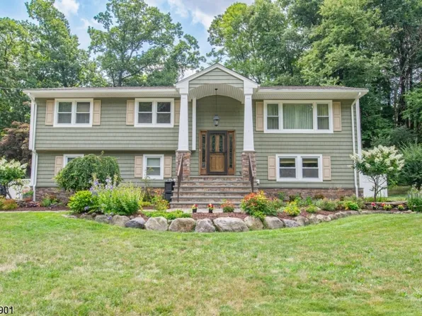 3 Willowcrest Rd, Parsippany-Troy Hills Twp., NJ 07834