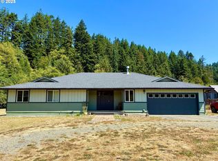 94345 Orchard Ln, Gold Beach, OR 97444