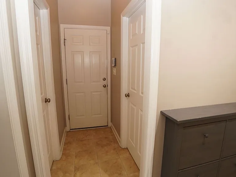 147 Moonstone Ct — Photo 5