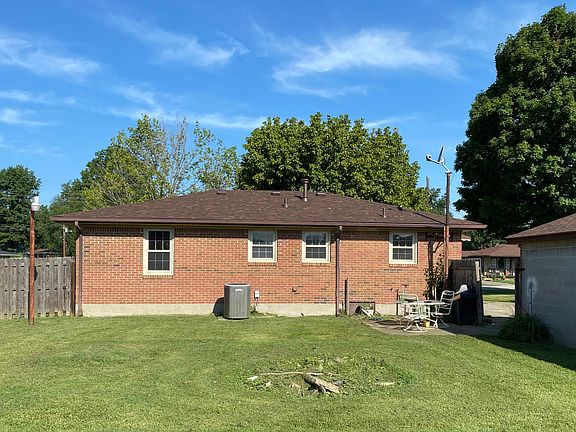 4th image of 5913 Arvis Dr
