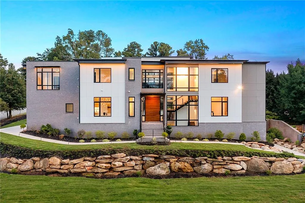 6 bed, 9.0 bath, 9229 sqft, $30,000 — Photo 4