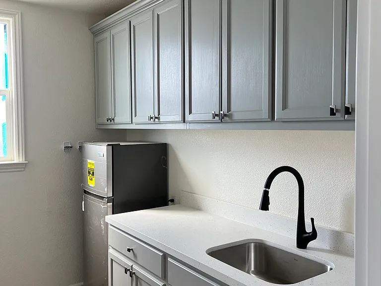 6638 Solitude Ct — Photo 11