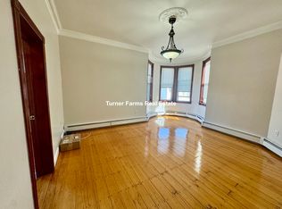 19 Monmouth St #2F, Boston, MA 02128