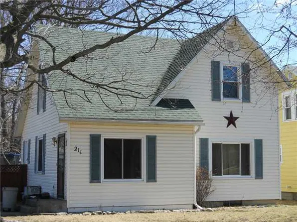 211 N Laura St, Payne, OH 45880