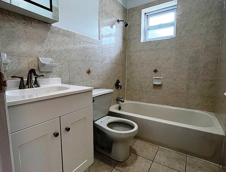127-10 97th Ave #3 — Photo 8