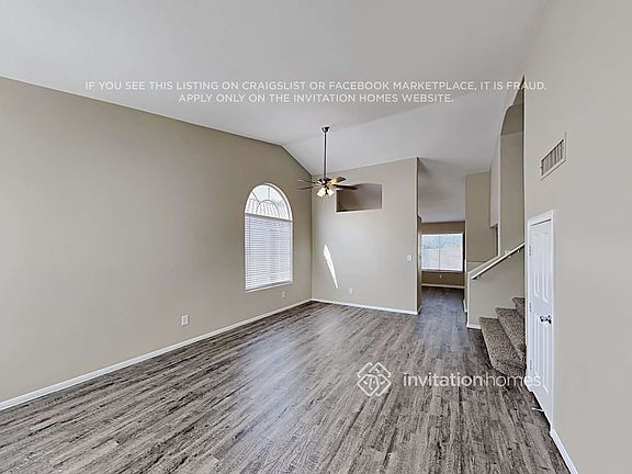 4th image of 5725 Pebble Rock Dr
