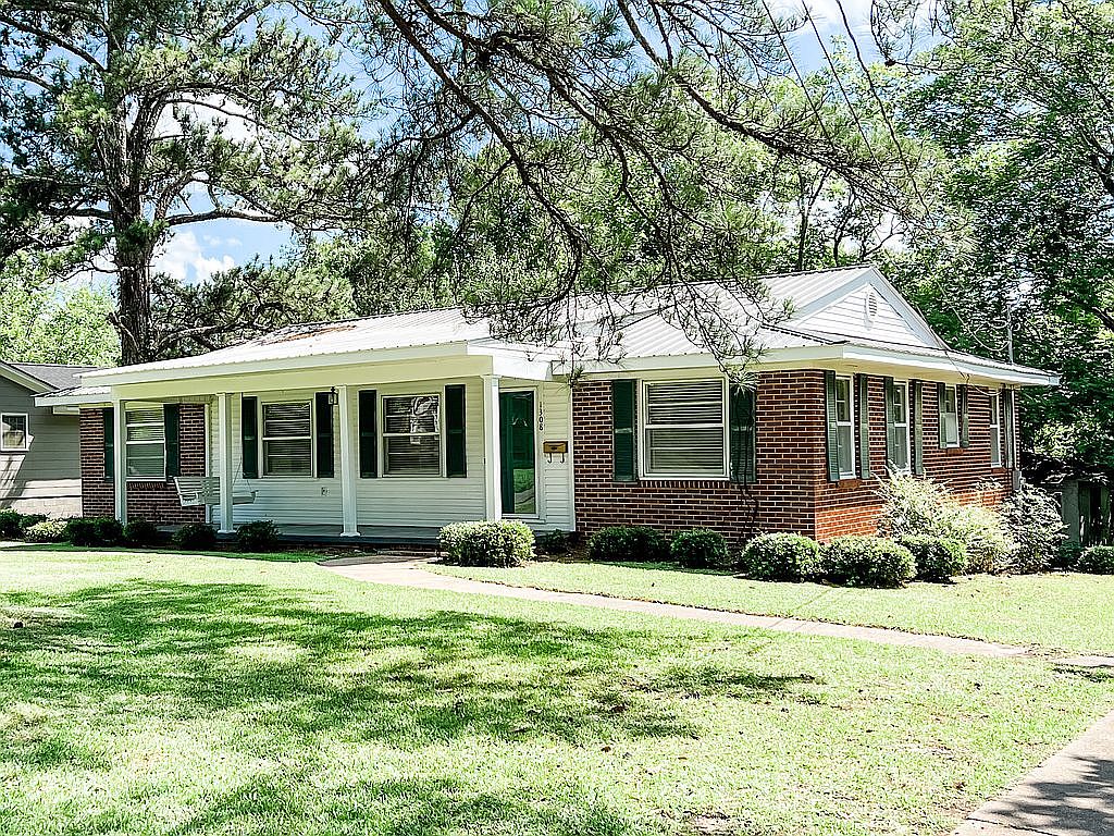 1308 Lake Ln, Demopolis, AL 36732 Zillow