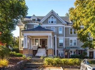 22 Parker St APT 1, Malden, MA 02148
