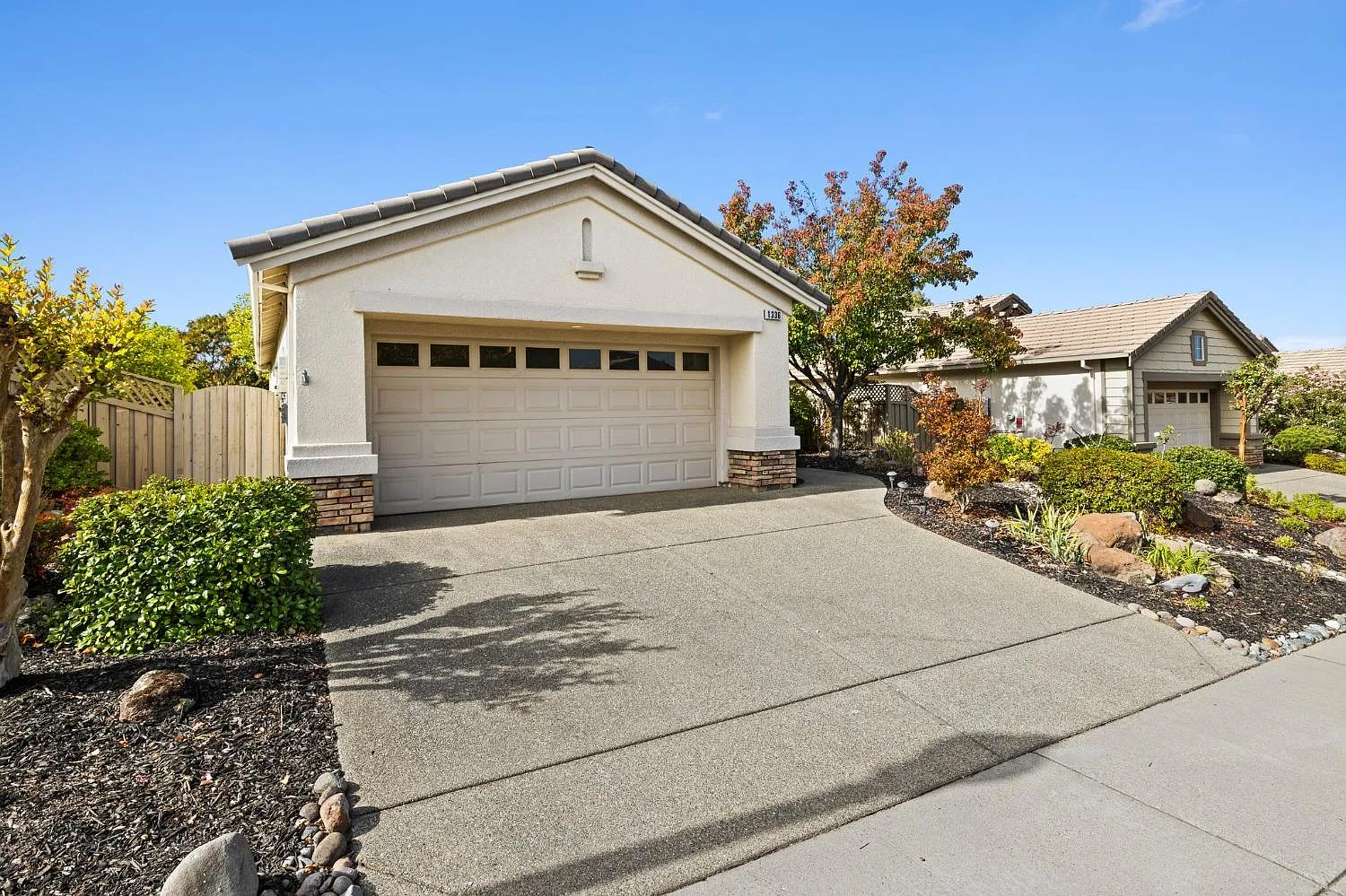 1336 Tallac Ln photo 1