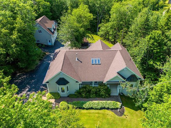 Property image - 44 Brackendale Ln, Beaver Bank, NS B4G 1B6
