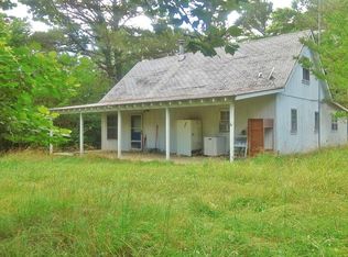 25 Lyon Ln, Yellville, AR 72687