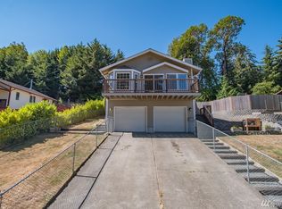 2234 W 12th St, Port Angeles, WA