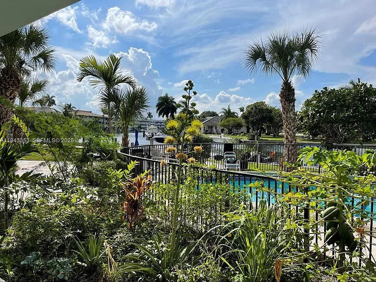 455 Golden Isles Dr #107 — Photo 26