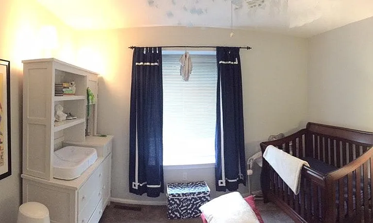 2nd bedroom