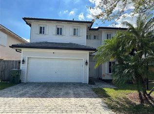 2934 NE 3rd Dr, Homestead, FL 33033