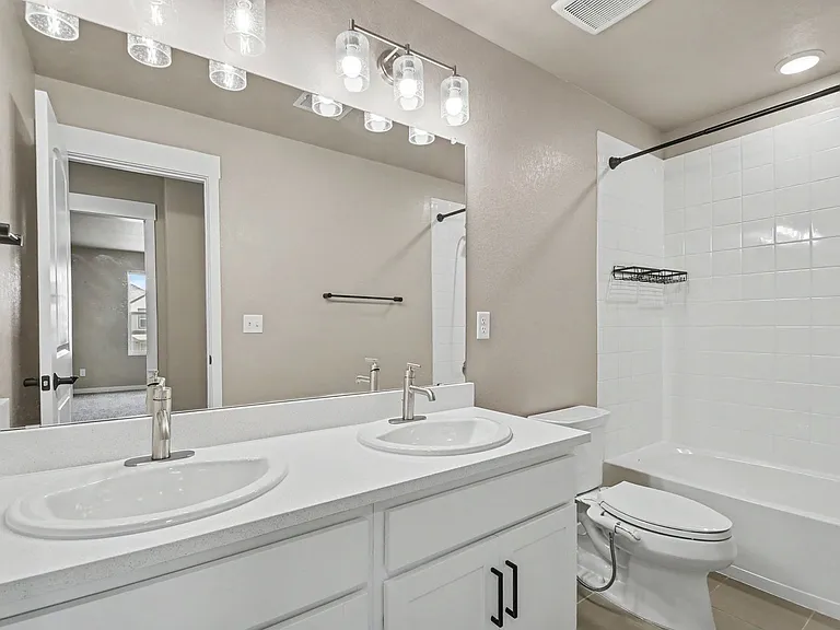 5260 2nd Ave — Photo 22