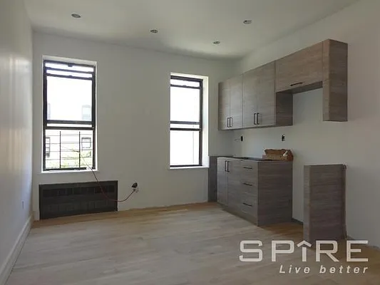 Rented by Spire Group | media 35