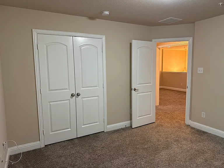 2610 Jackson Dr — Photo 16