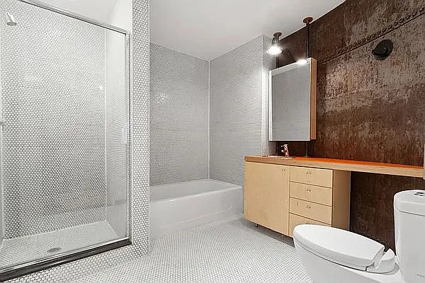 37 Bridge St #2E — Photo 7