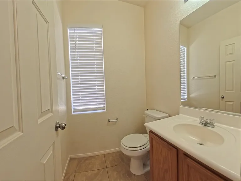 7776 Littondale St — Photo 19