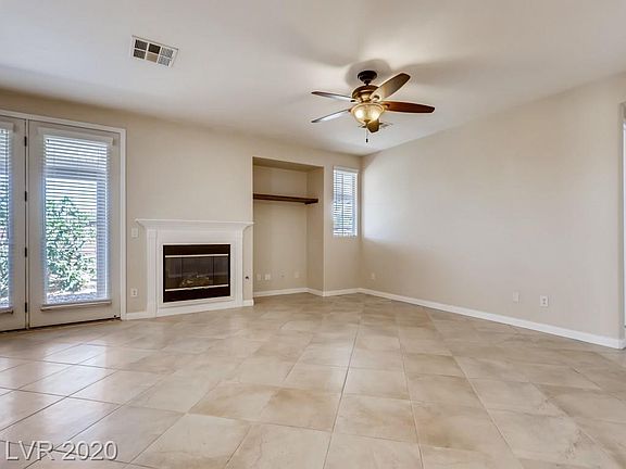 4th image of 10560 Soaring Palm St