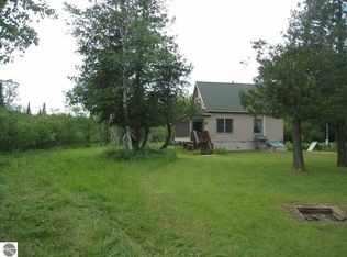 8067 Mason Rd, Ovid, MI 48866