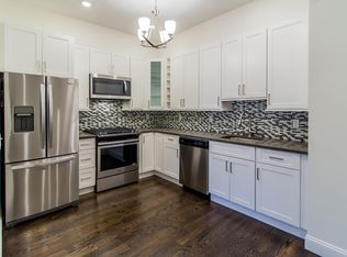 318 Washington St #4R, Hoboken, NJ 07030