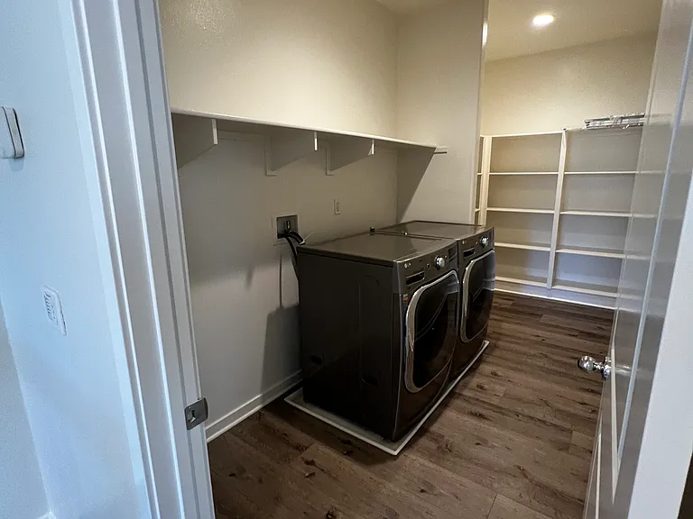 29129 Carrotwood — Photo 31