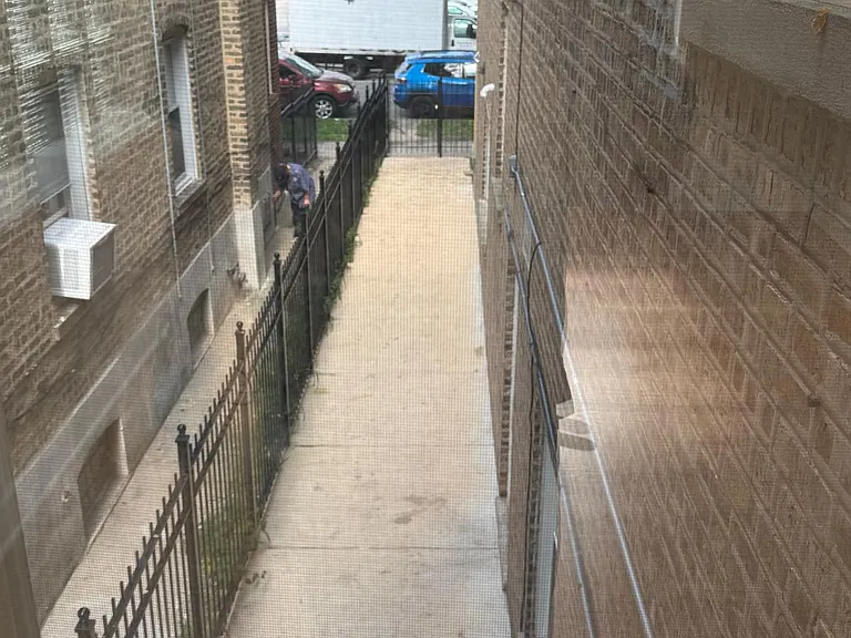 6336 N Mozart St #1 — Photo 7
