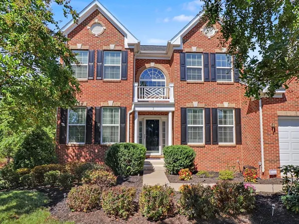 3 Perth Dr, Fredericksburg, VA 22405
