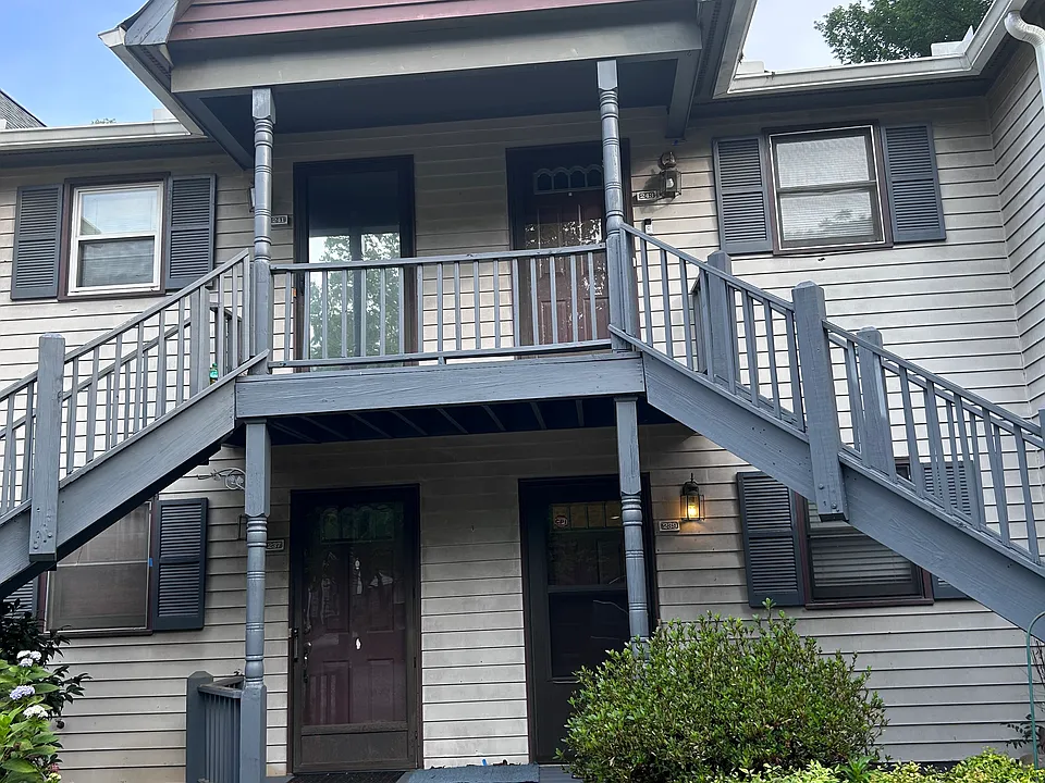 239 Ramsey Ct